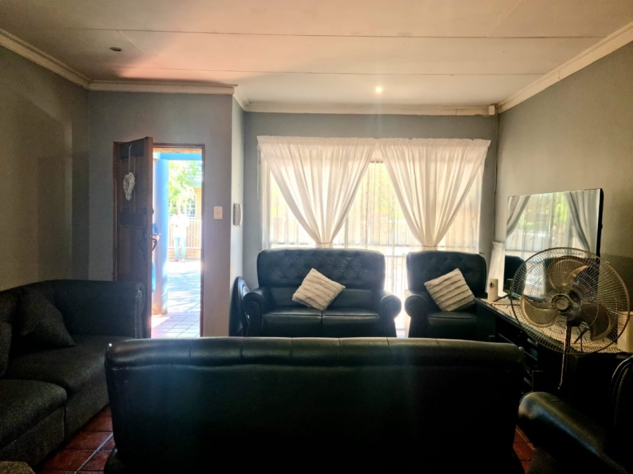 3 Bedroom Property for Sale in Labram Northern Cape